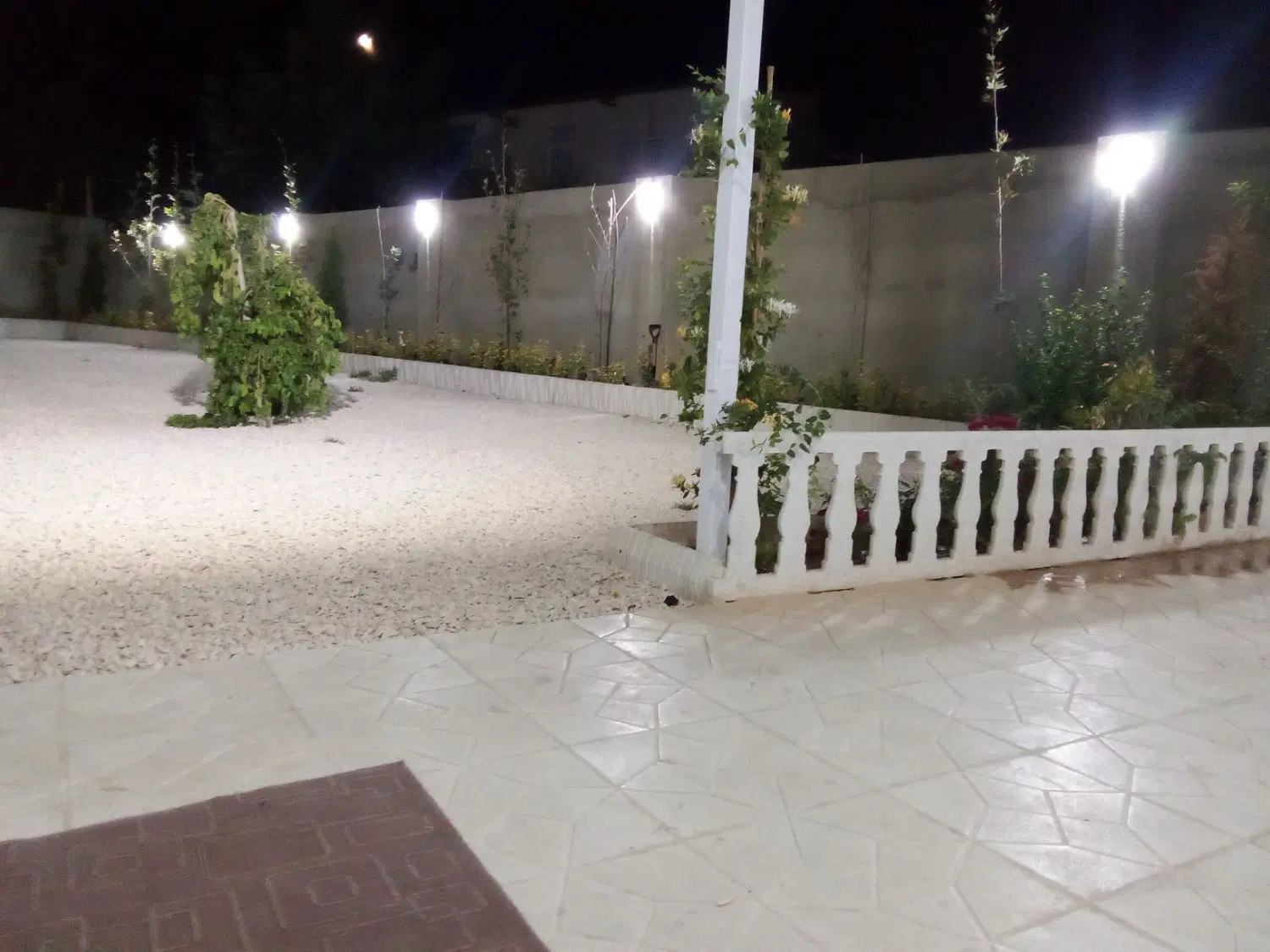 باغ آبشینه