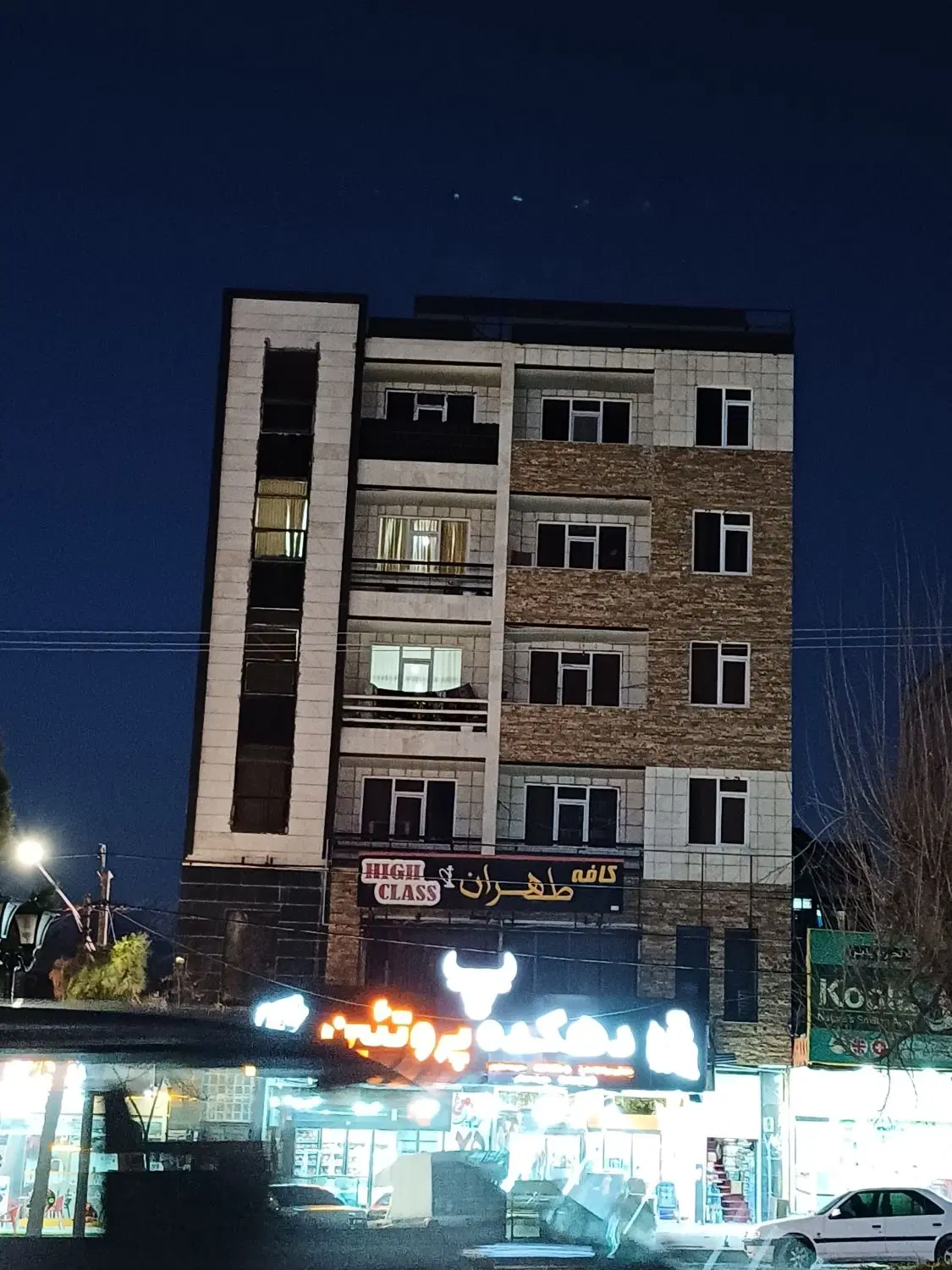 فروش واحد آپارتمانی شخصی ساز  سر بلوار امام خمینی