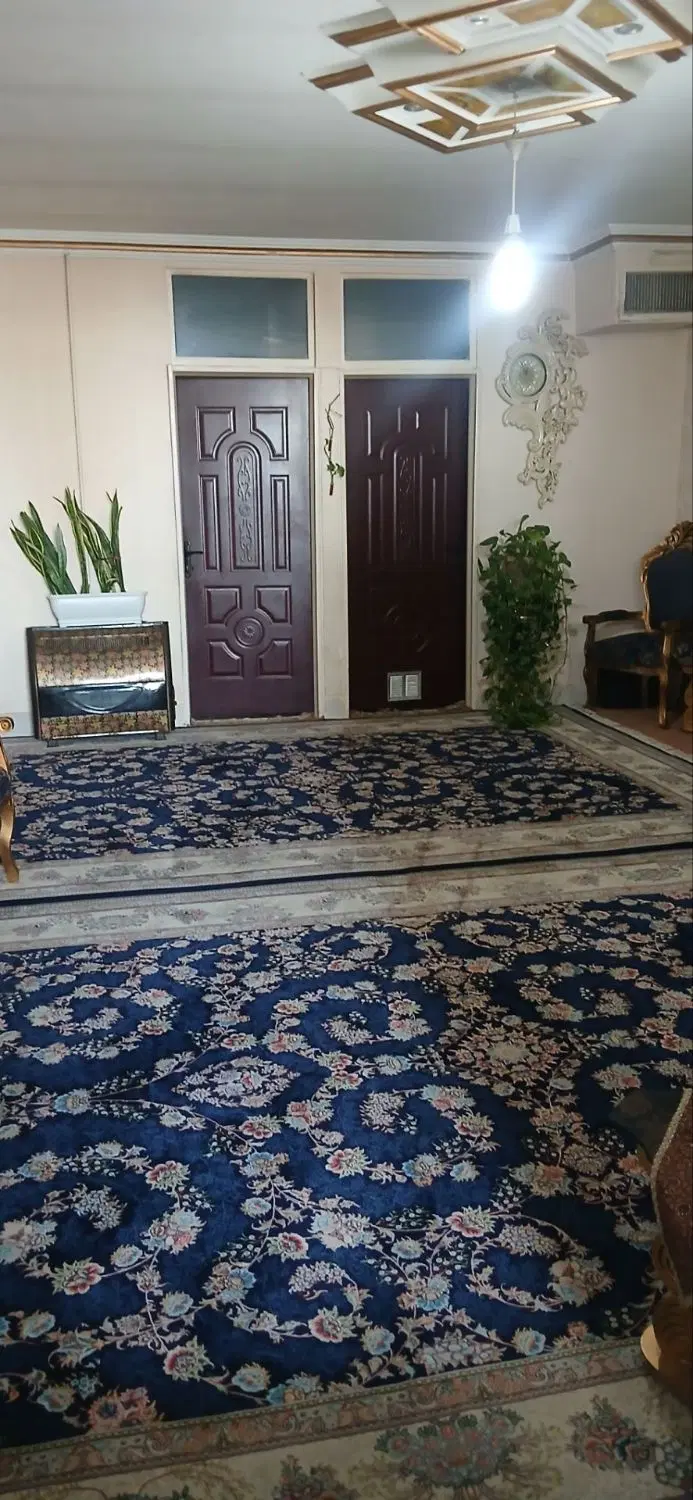اپارتمان 100متری طبقه سوم پنجتن 34