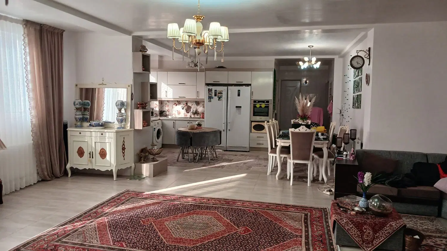 آپارتمان تک واحدی