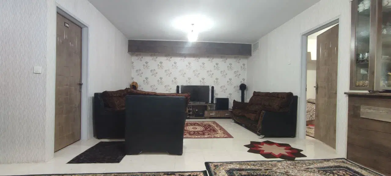 آپارتمان۸۲ متری،۲ خواب پارکینگ سندتک‌برگ آسانسور