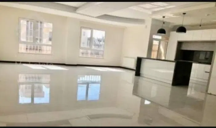 ۹۰ متری شهرک پاسداران