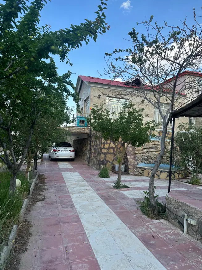 باغ ۱۰۰۰متری _سند دار _عارفی