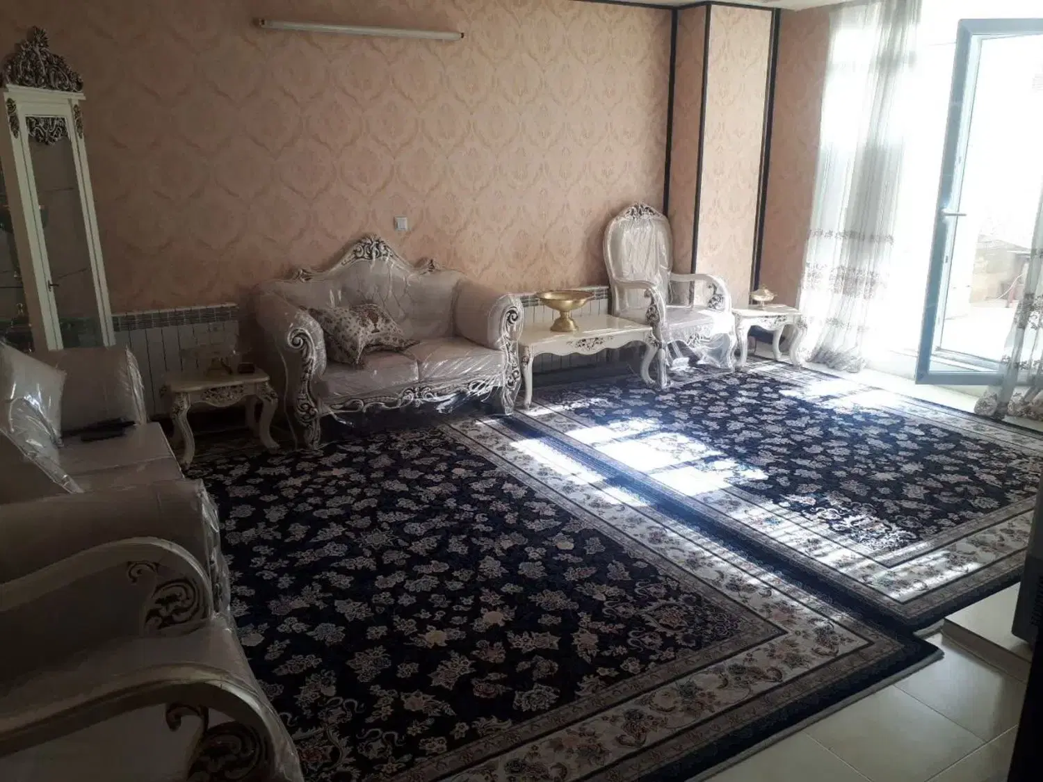 مسکن مهر فولادشهر( رهن کامل طبقه اول حیاط دار