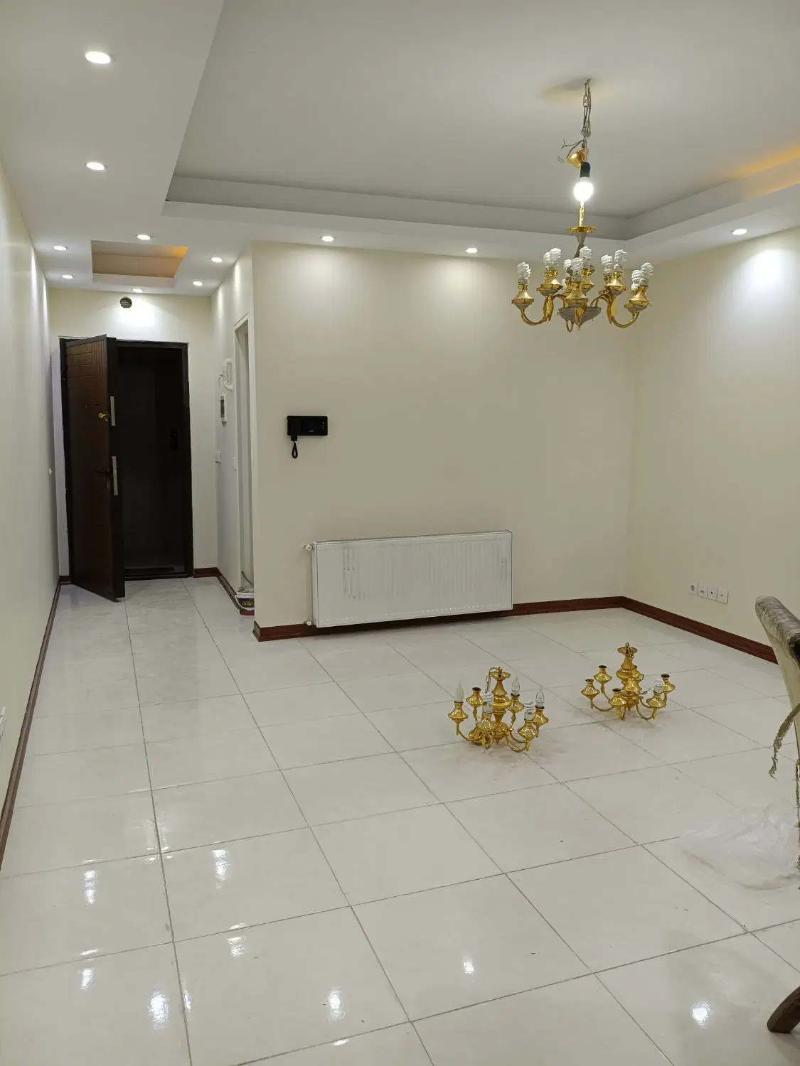 ۷۵ متر_ فول امکانات_ فرجام غربی
