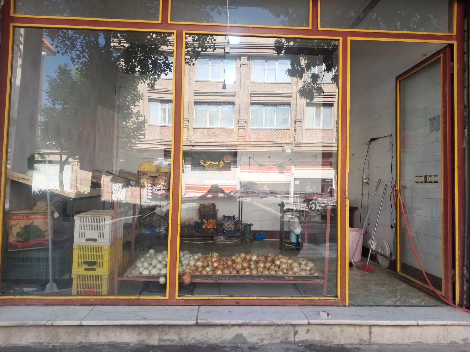 اجاره مغازه۱۷متری