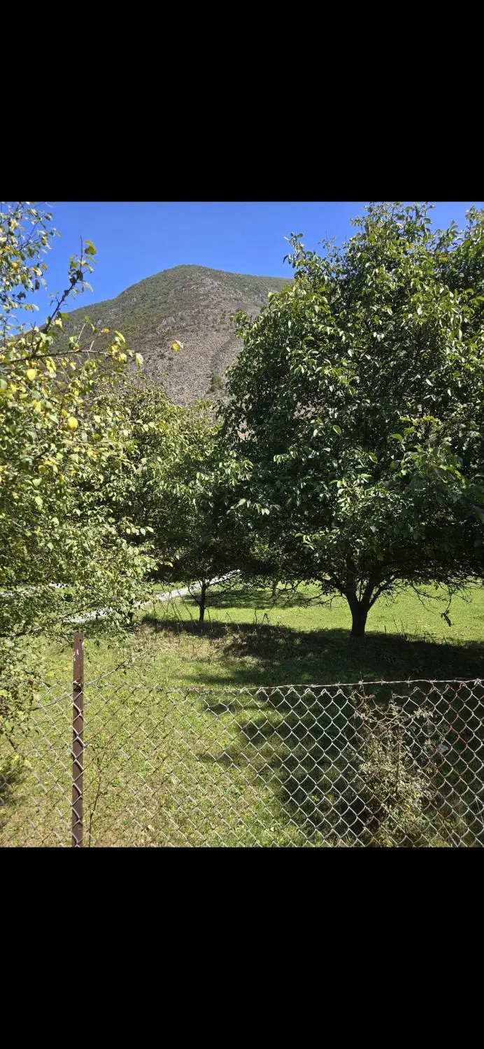کندلوس فروش زمین ۱۸۰متر داخل بافت روستای مونج
