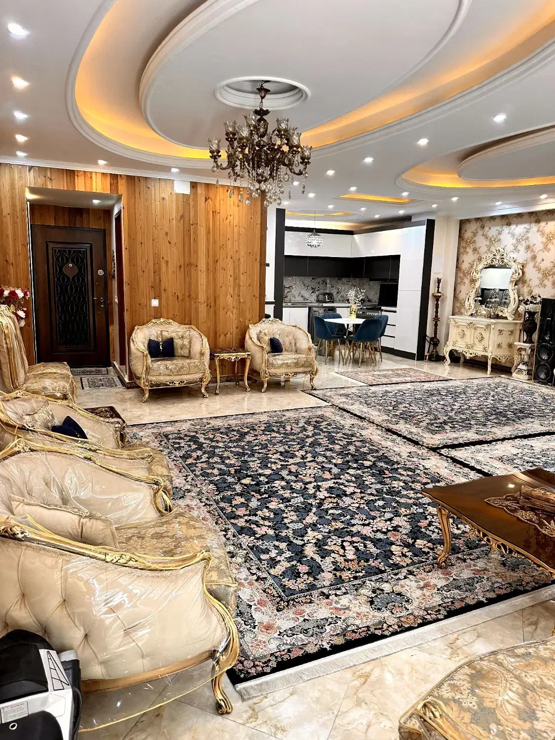 فروش اپارتمان 125 متری در خادم اباد شهریار