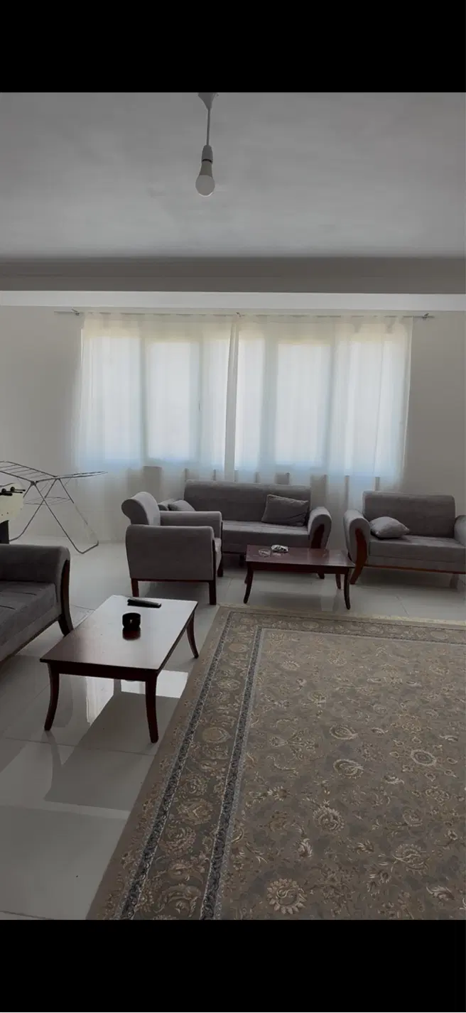 فروش آپارتمان تک واحدی سه خواب _ ۲۲ بهمن
