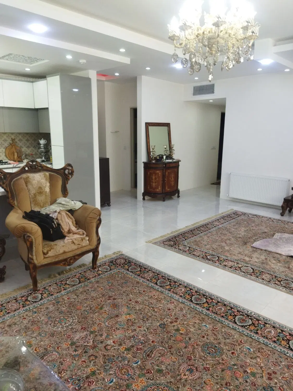 فروش آپارتمان ۱۰۸متر۲خواب نوساز فاز دو شمال شهر