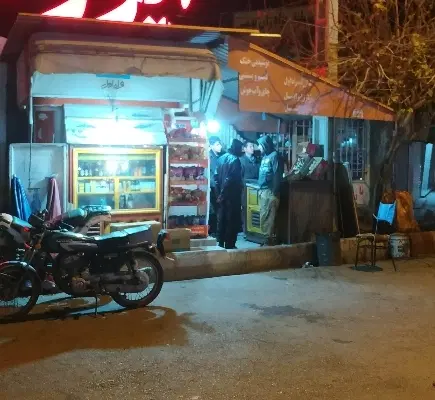 دکه تنقلاتی