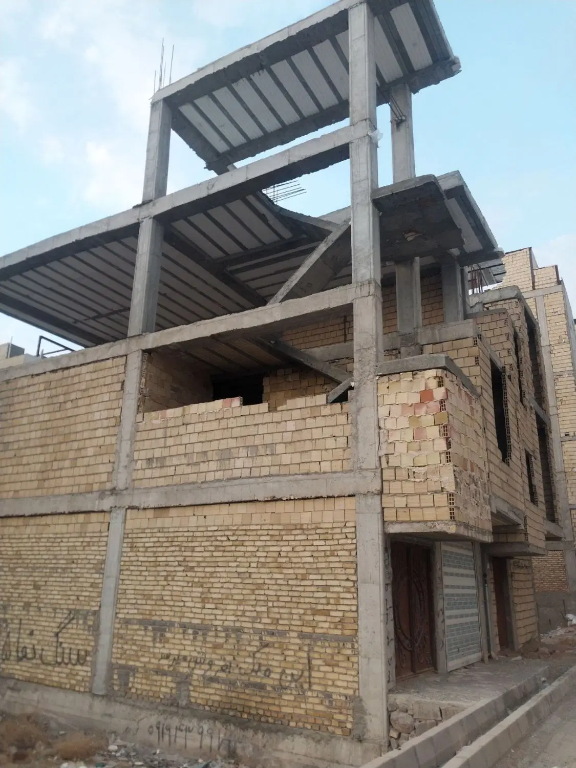 فروش خانه نیمه کاره