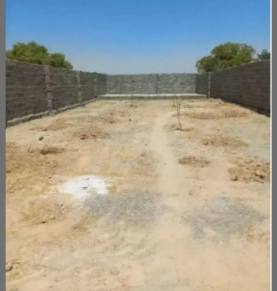 فروش حصار روبروی بیمارستان ولیعصر