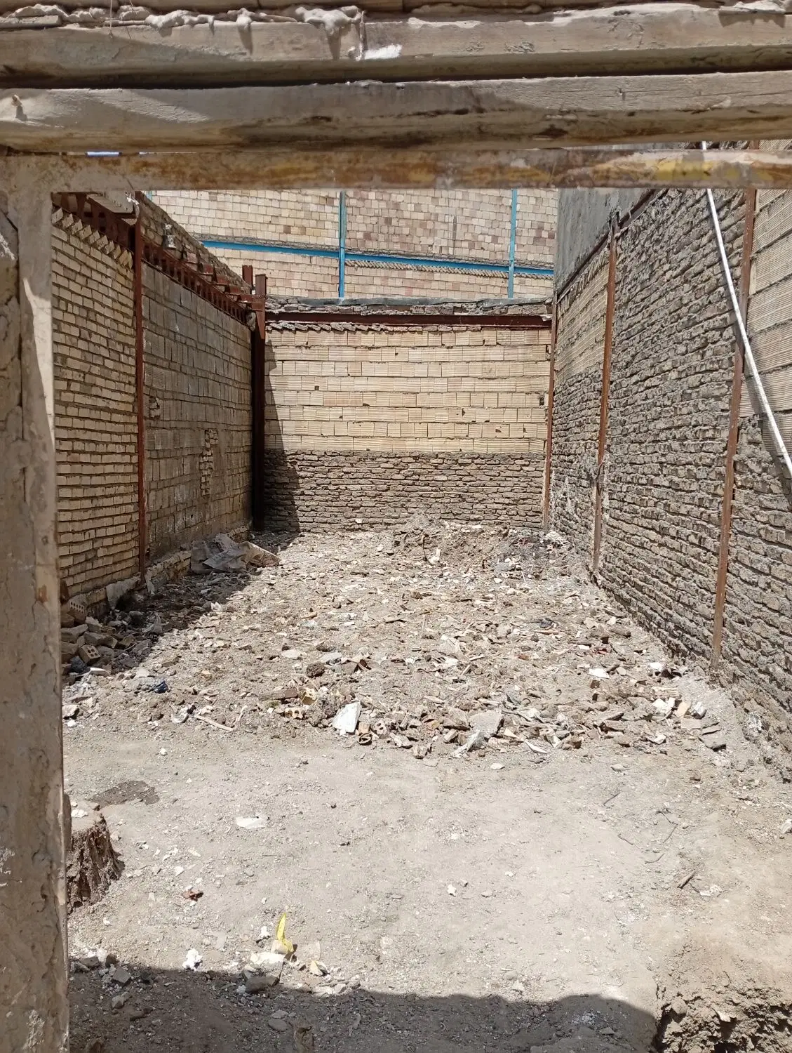 مغازه ۴۰ متری