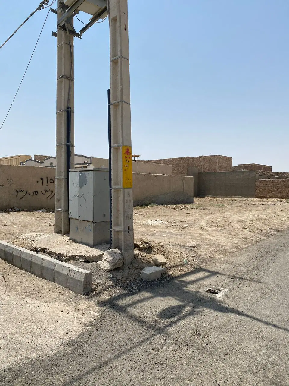 زمین ۳۰۰ متری دوستمحمد