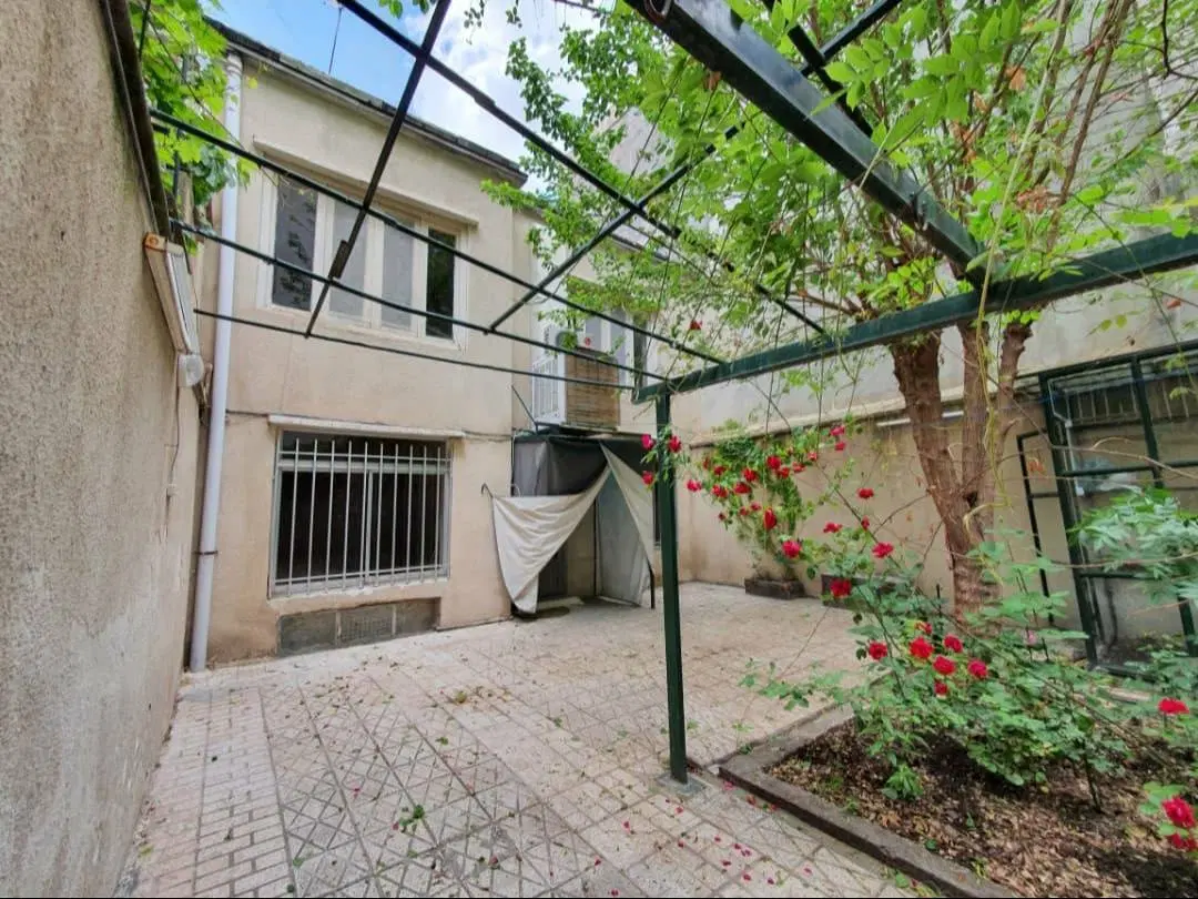 ملک ویلایی با سند ملکی