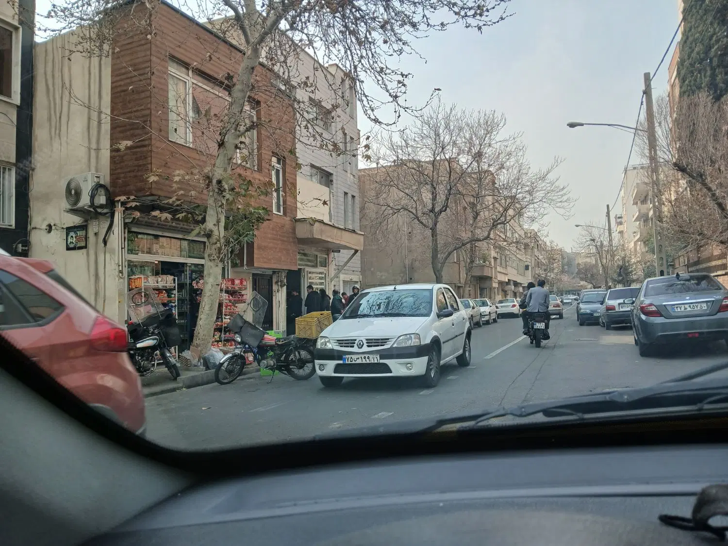 فروش سوپر مارکت خیابان بهار شمالی