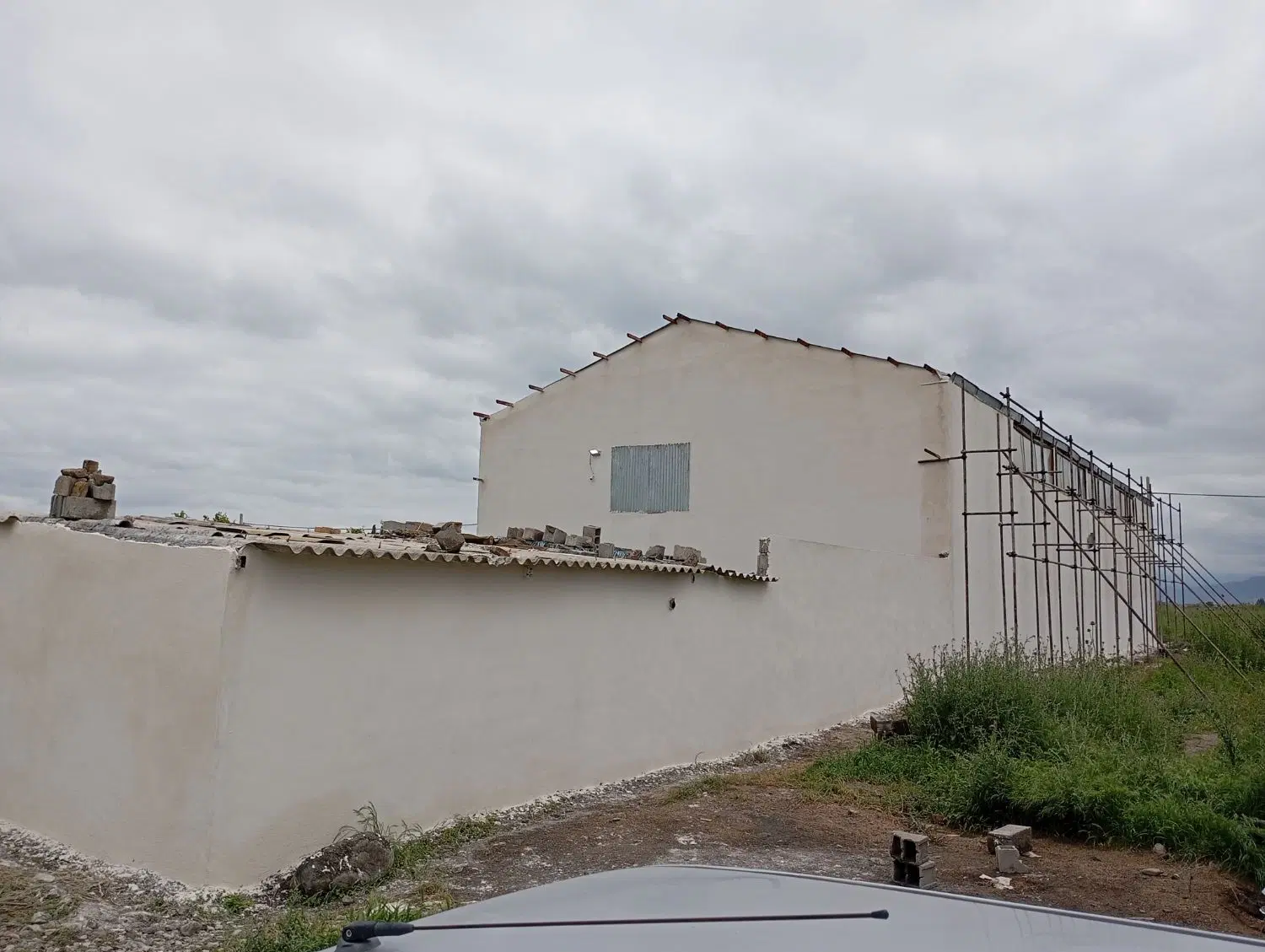 551متر سوله جنب میدان بار فروشی