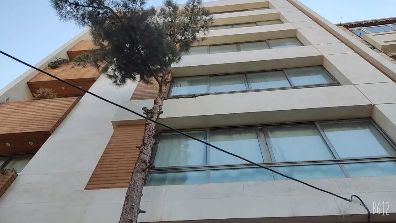 حافظ_۱۳۰متری_۲خواب_۵سال_طبقه۵فول