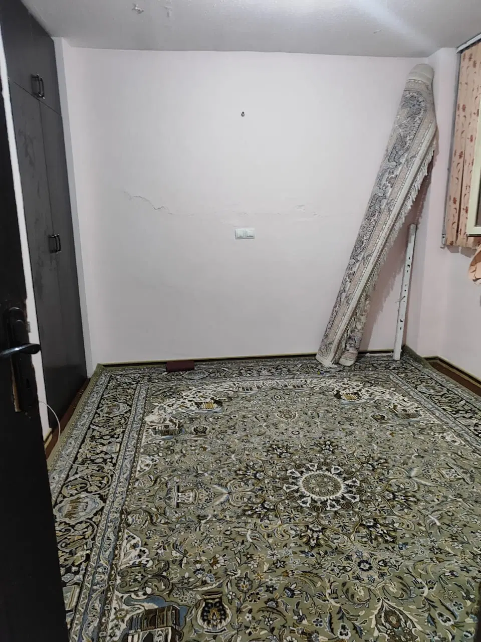 فروش آپارتمان دوخواب رضوان یک