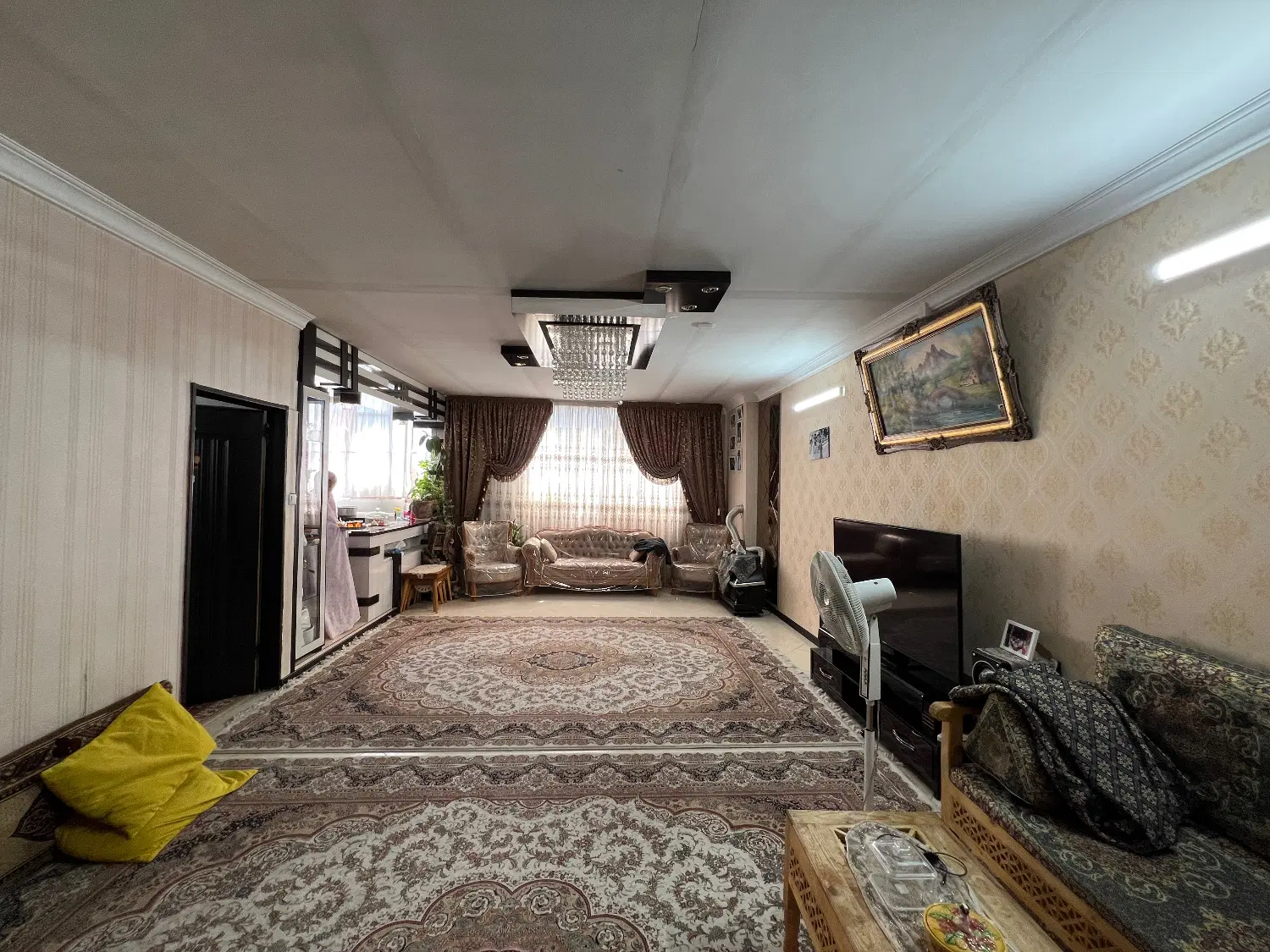 ۱۲۰ متر آپارتمان ، ۵۰ متر حیاط ، پنت هوی