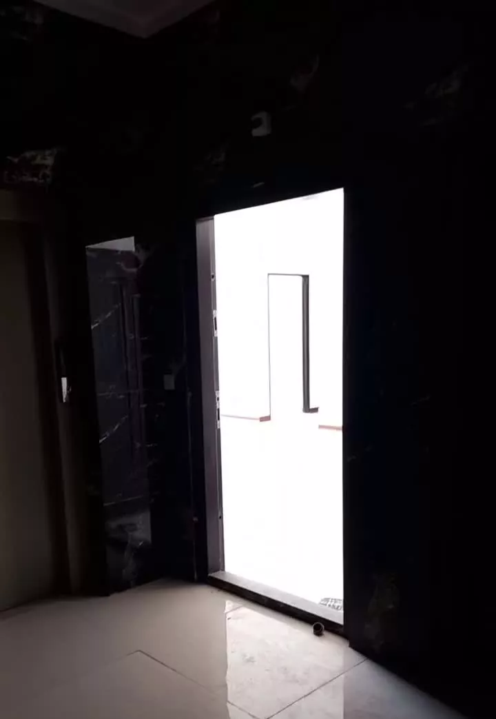 واحد 100 متری شهیدسلیمانی