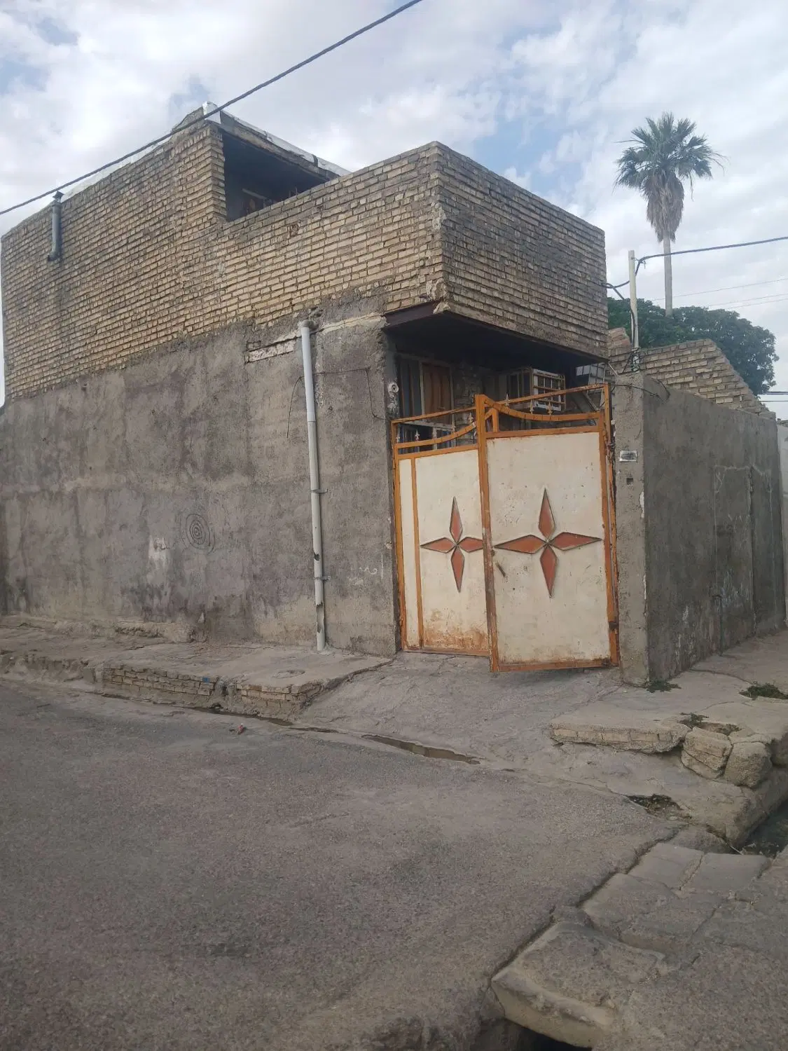 خانه دوطبقه ویلایی