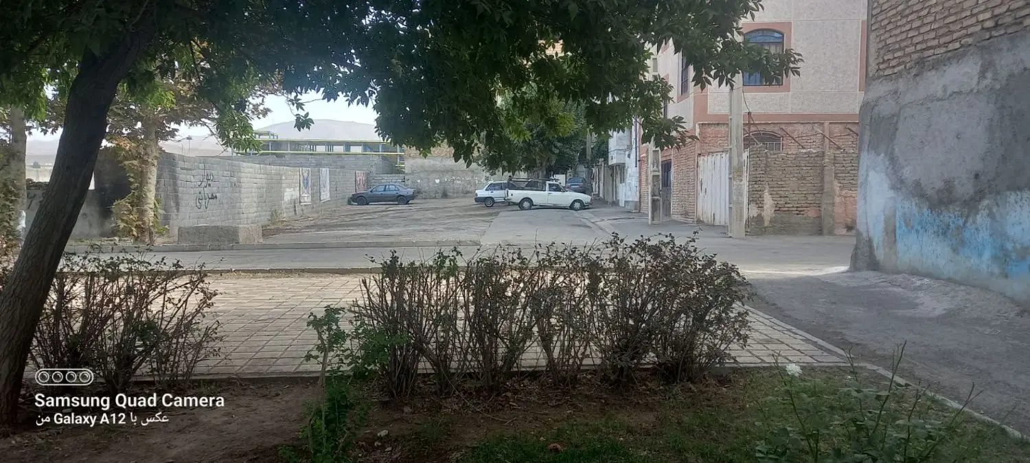 فروش یک قطعه زمین 405متری
