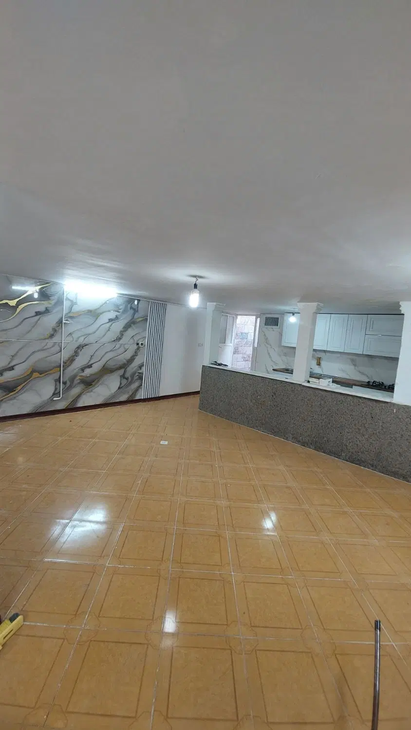 آپارتمان ۶۰ متری زیر زمین باز سازی شده