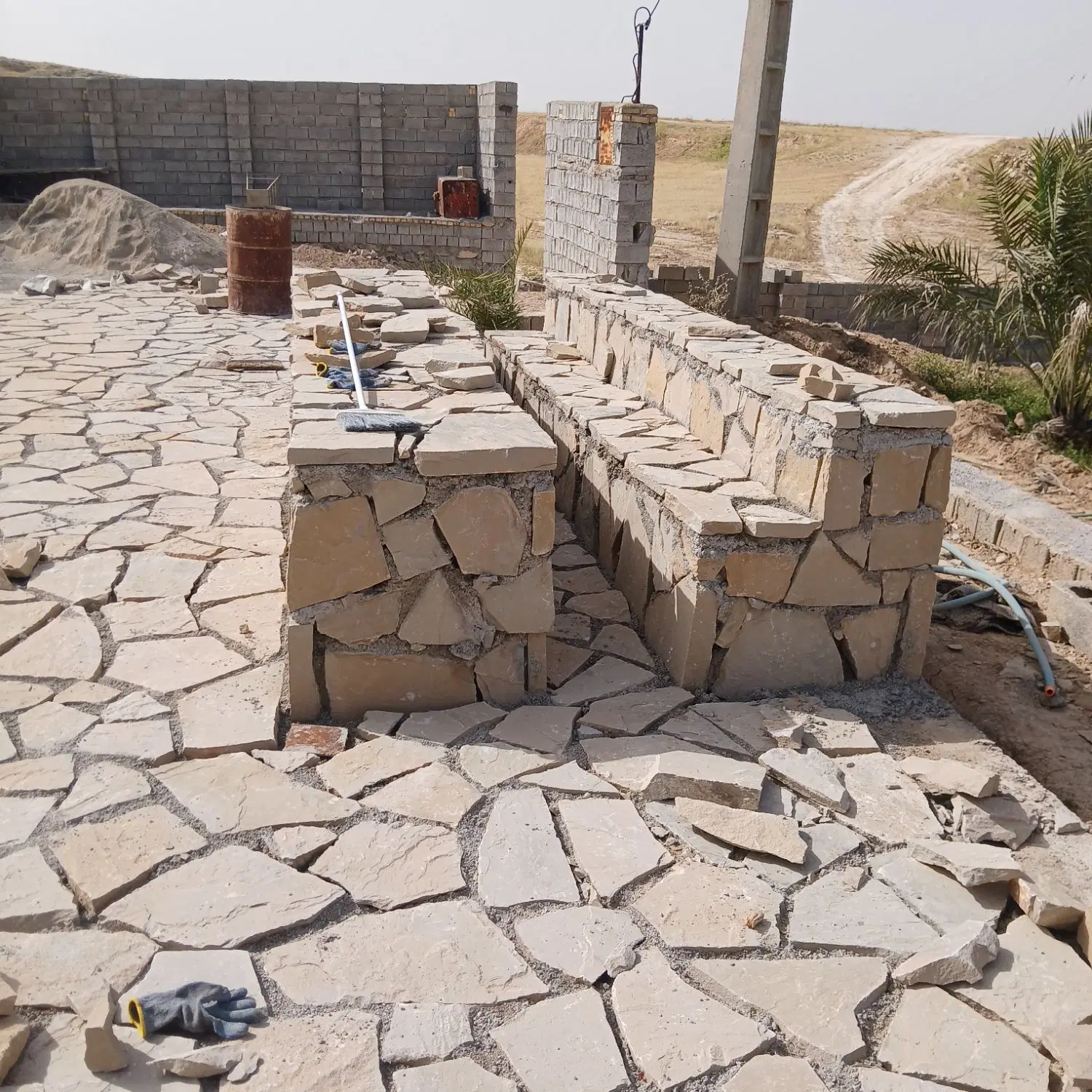 اجاره حصار با دو اطاق