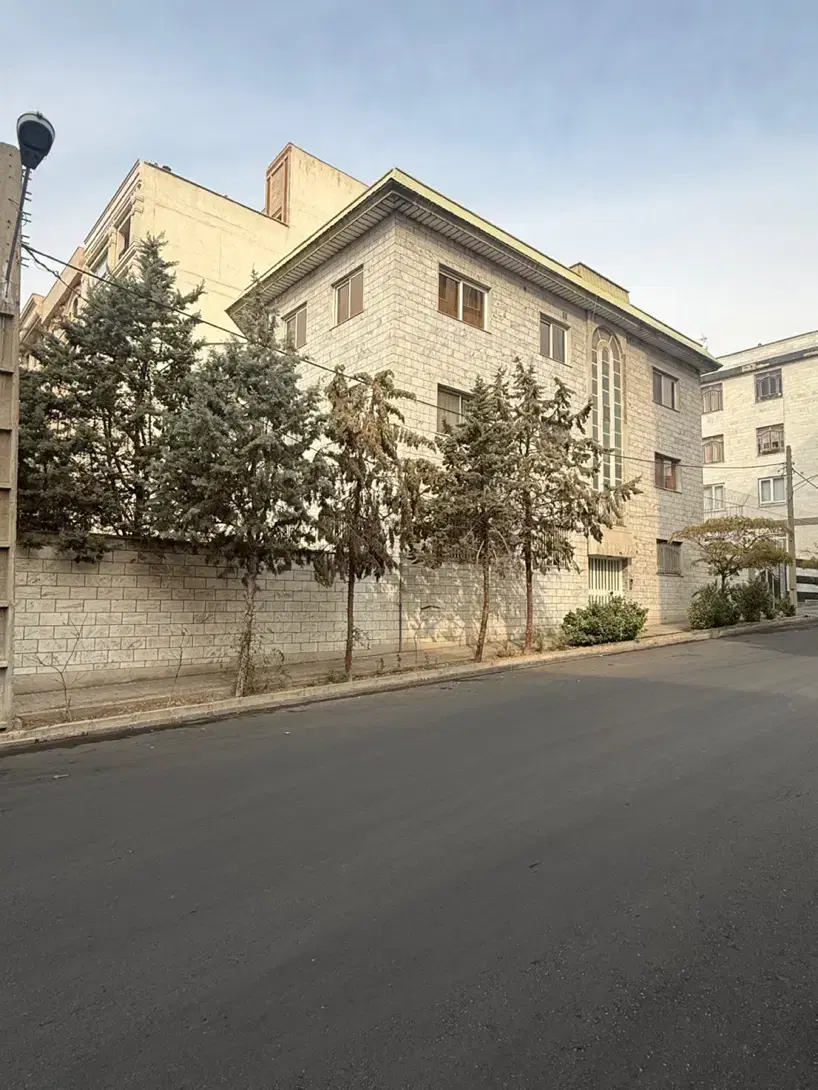 زمین مسکونی ۳۲۵ متر