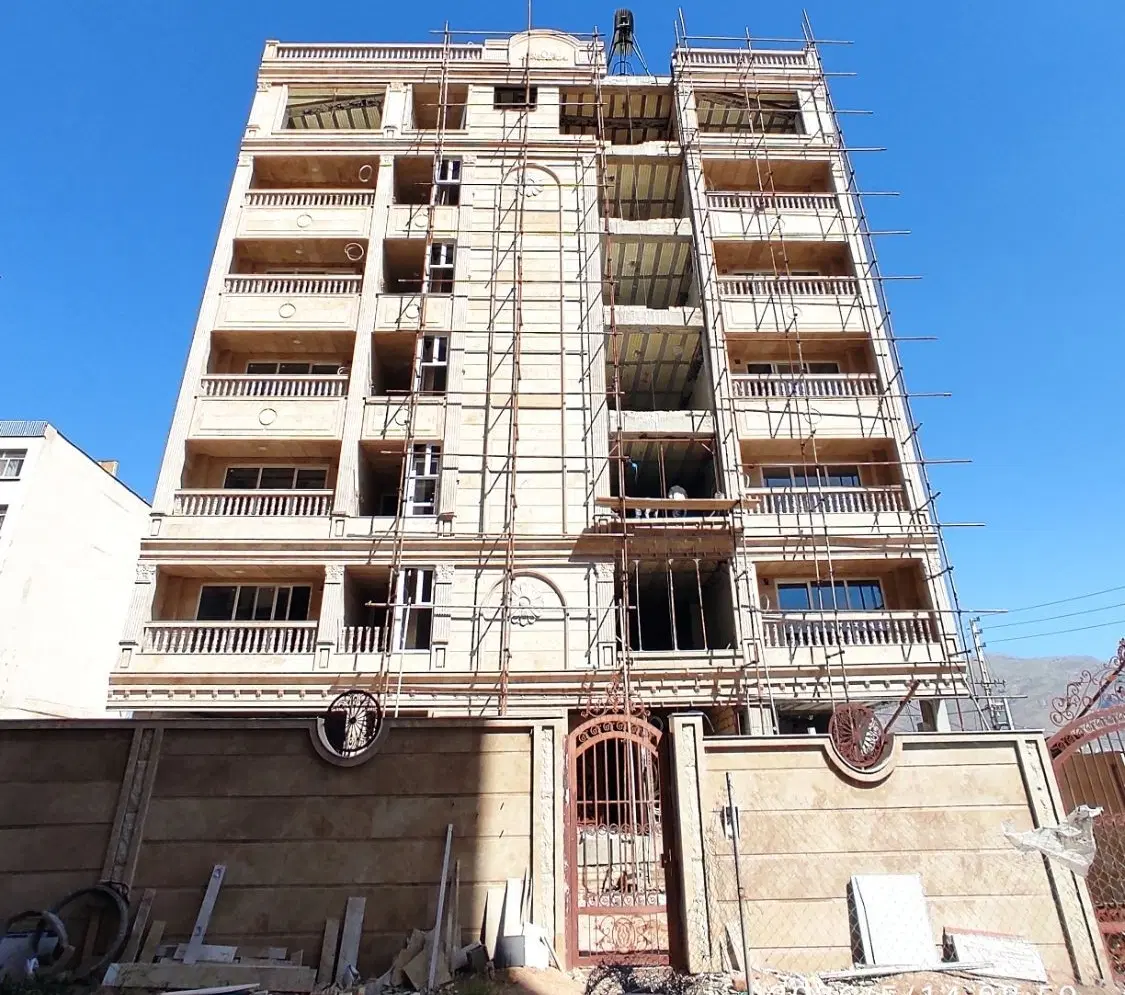 فروش آپارتمان دوخوابه ۱۲۴متری