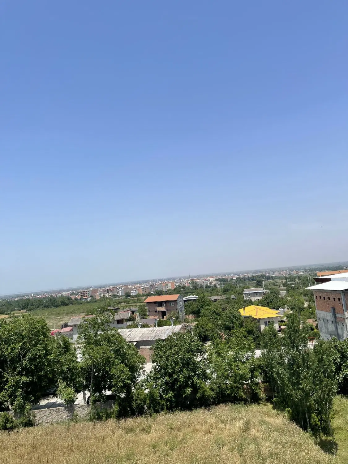 ۹۵ متری بر خیابان