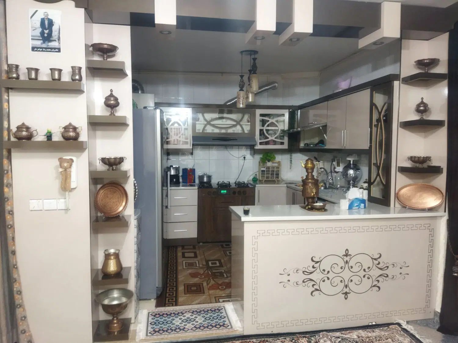 آپارتمان فروشی (هزارواحدی)