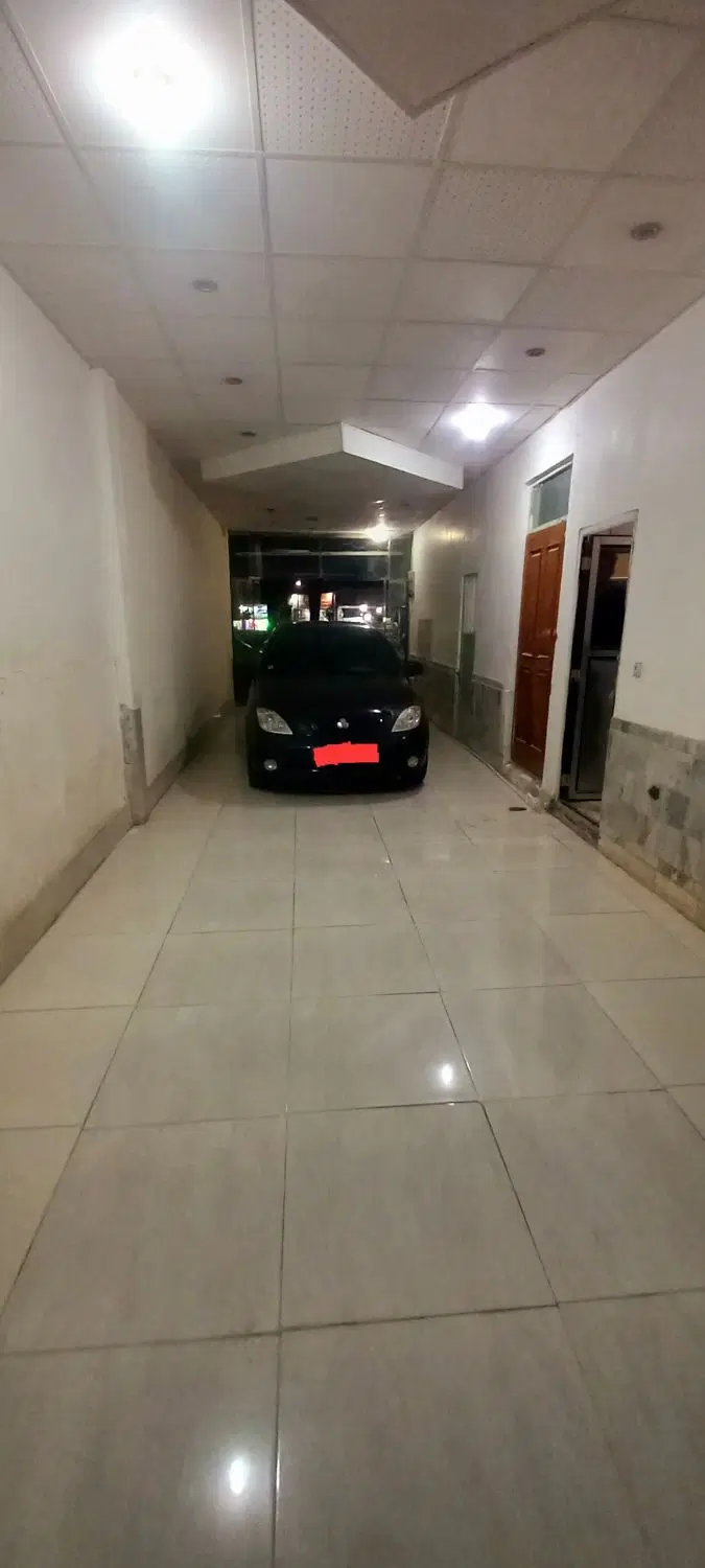 مغازه تجاری
