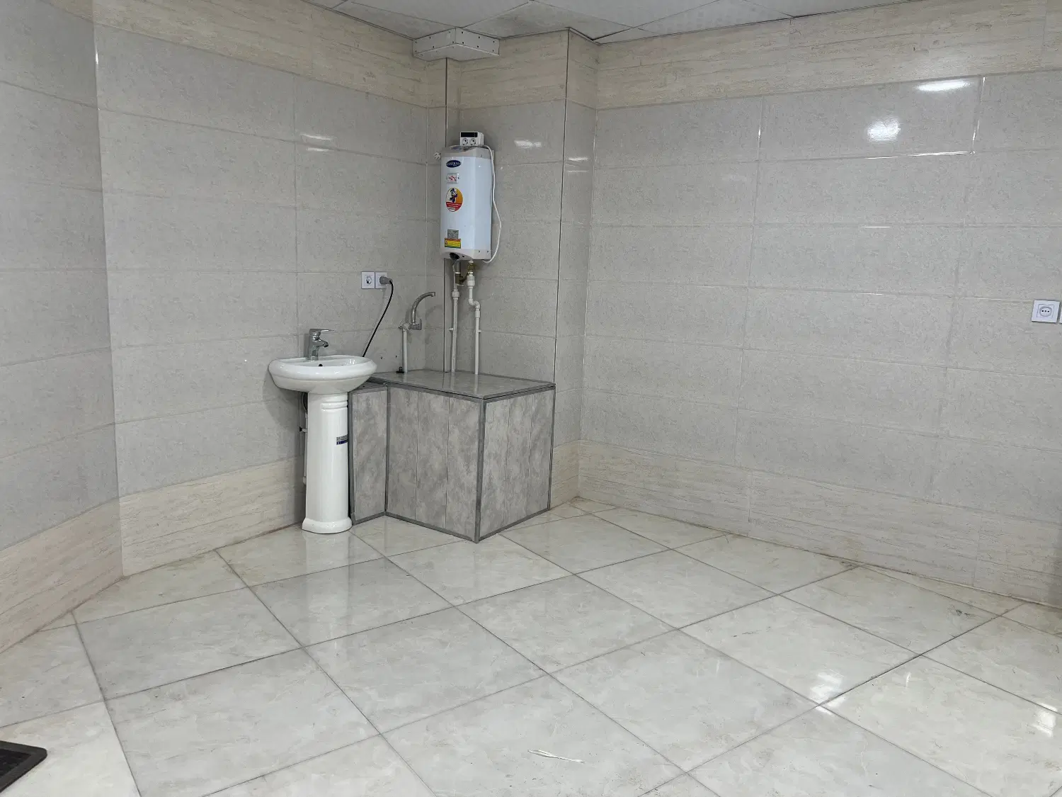 فروش مغازه ۲۰ متری