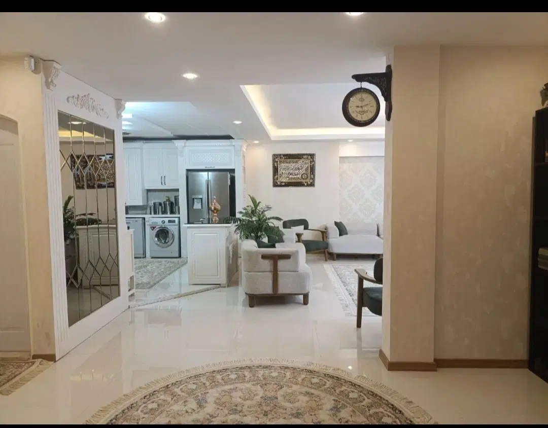 125متر3خواب تخلیه بدون مالک بین میدان لادن ولاله