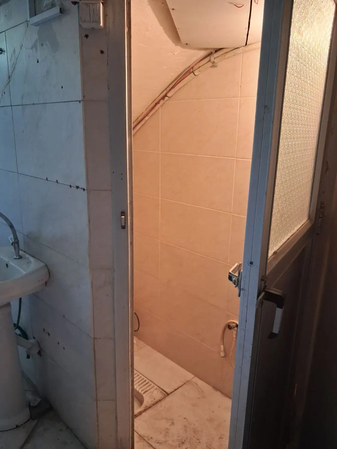 اجاره مغازه بر خیابان رباط