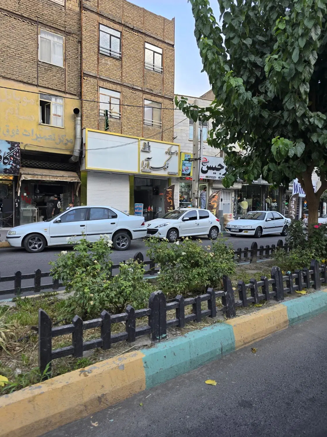 مغازه ۳۰ متری موقعیت عالی