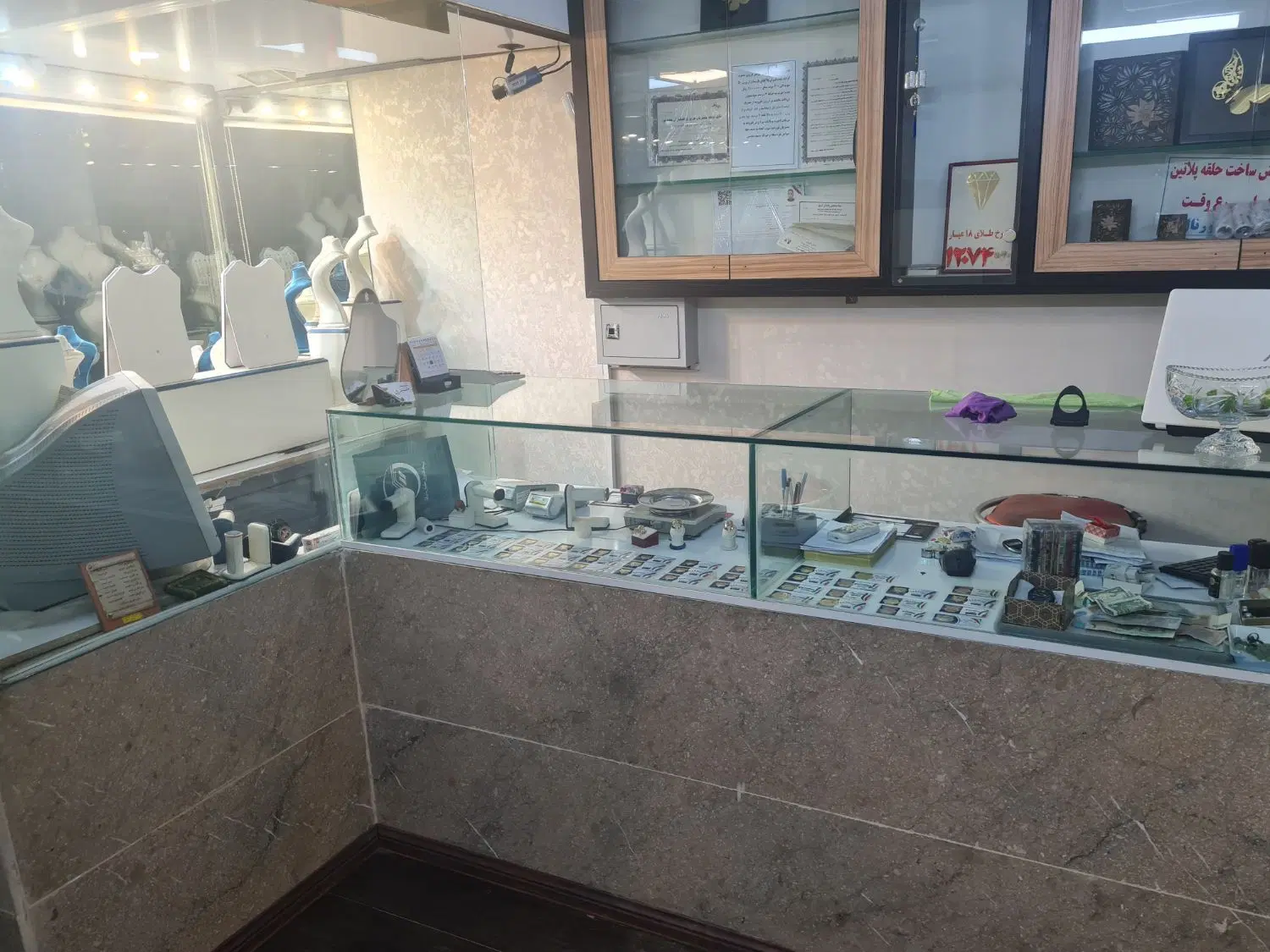 واگذاری طلافروشی