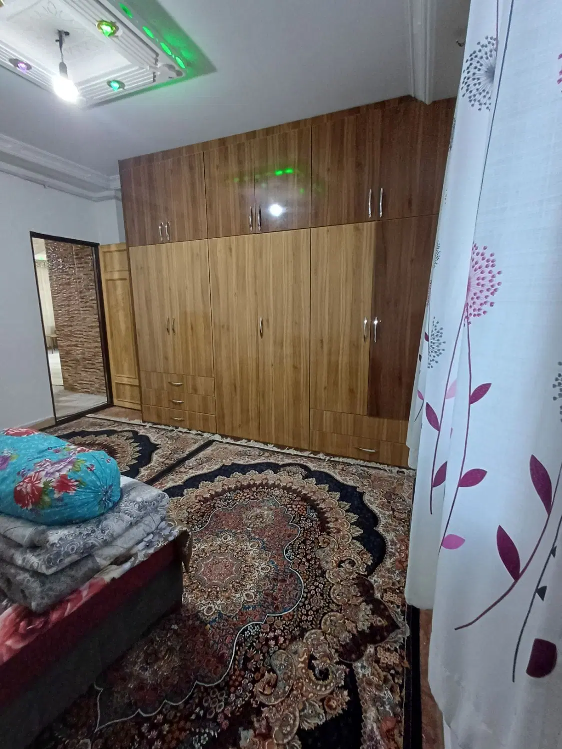 آپارتمان در پیرمادر