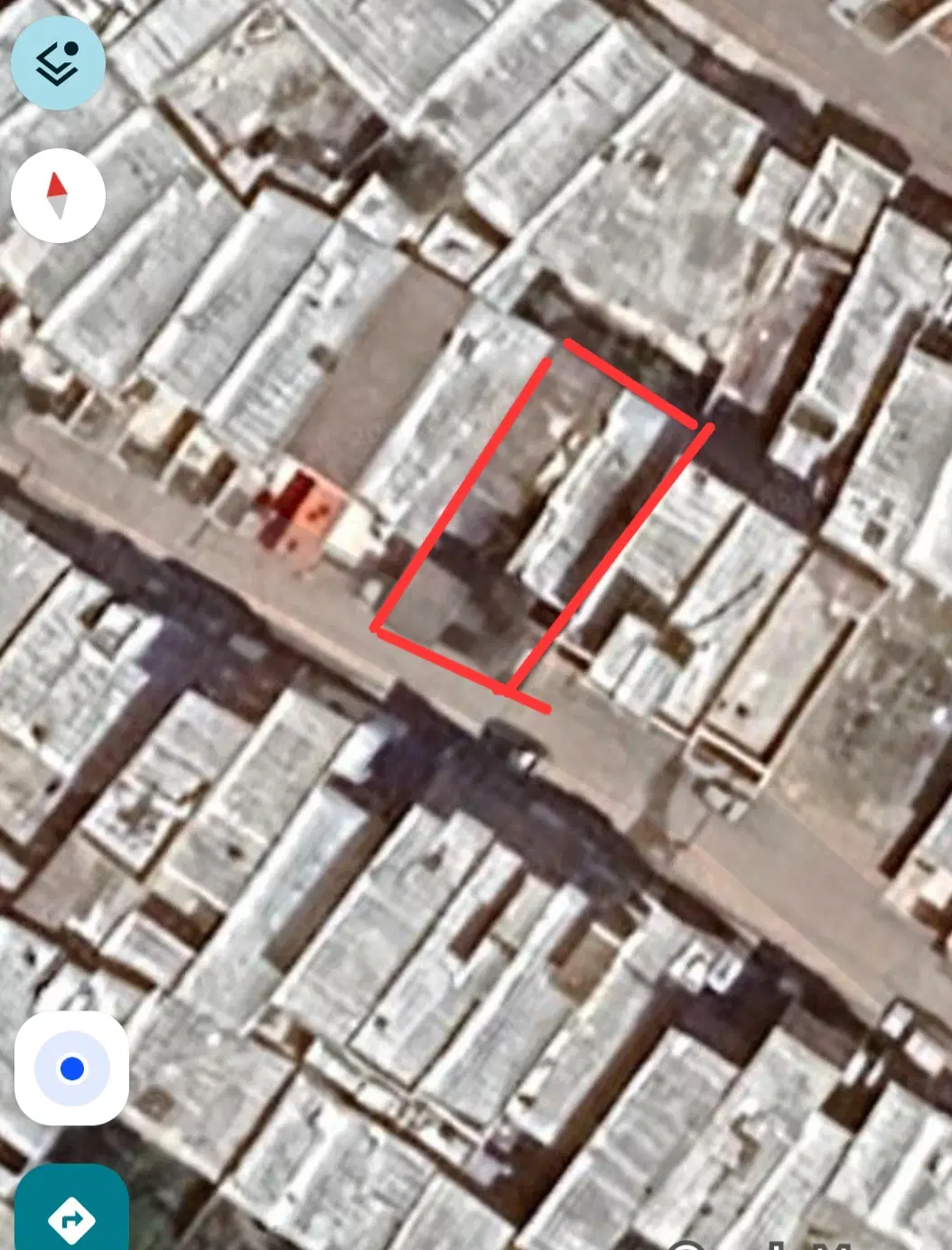 خانه و زمین خالی مغازه انباری