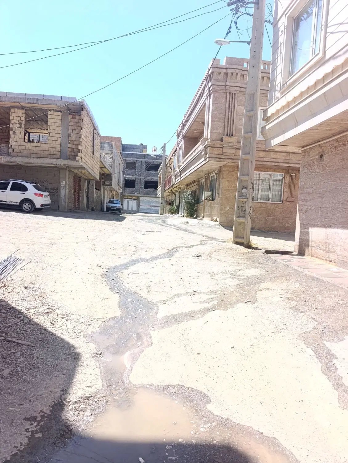 دوشان خانه سفتکاری طبقه اول عبور مجزا پارکینگ دار