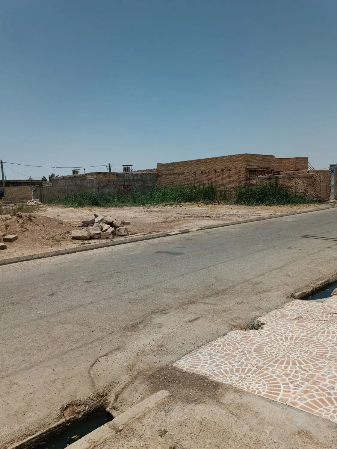 زمین فروش سرحانیه۲