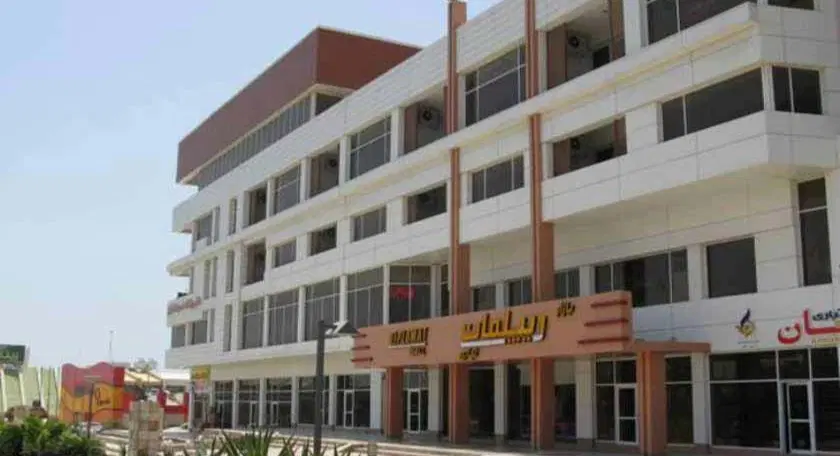 مغازه تجاری همکف بازار دیپلمات مرکز شهر