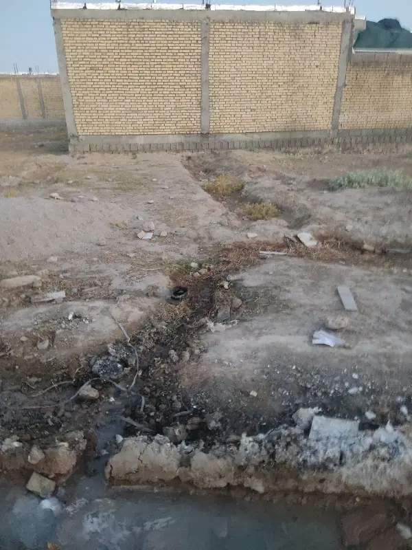 زمین ۱۲۰ متری جا ذرت