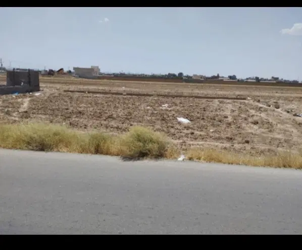 فروش باغچه چهاردیواری شده