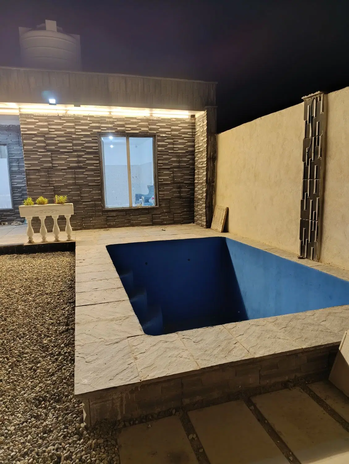 باغ‌ویلا با سند تک‌برگ