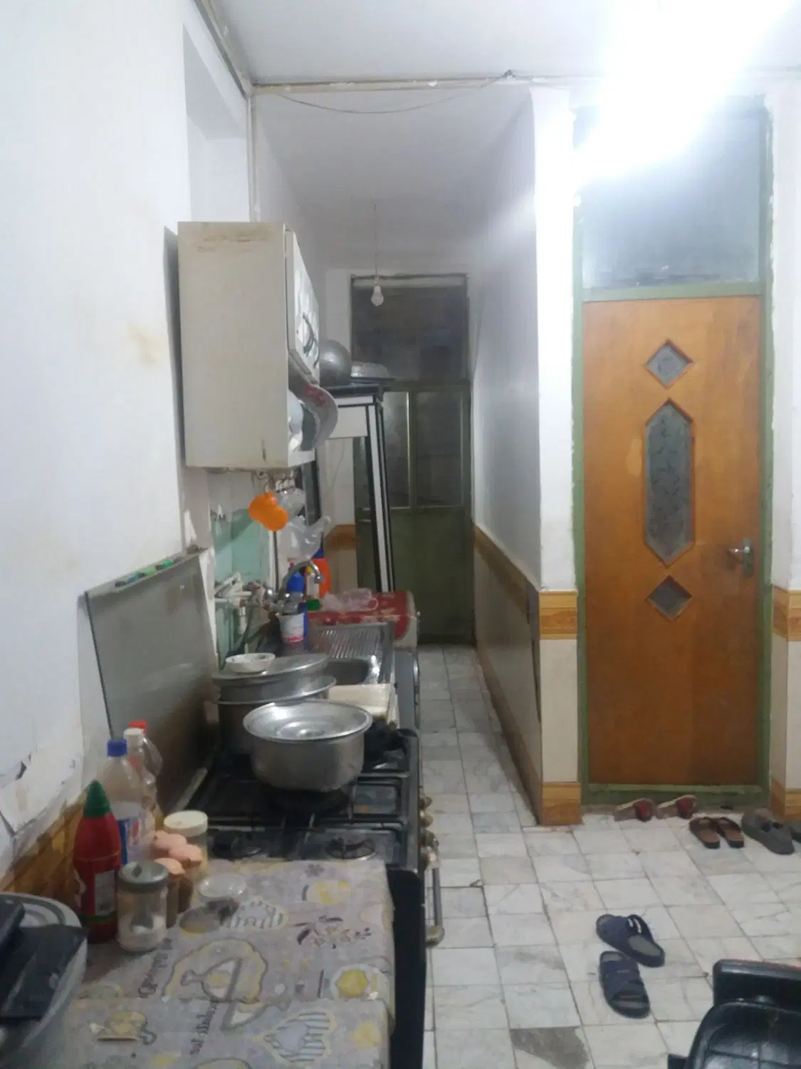 پشت قواره ۶۶ متر سنددار