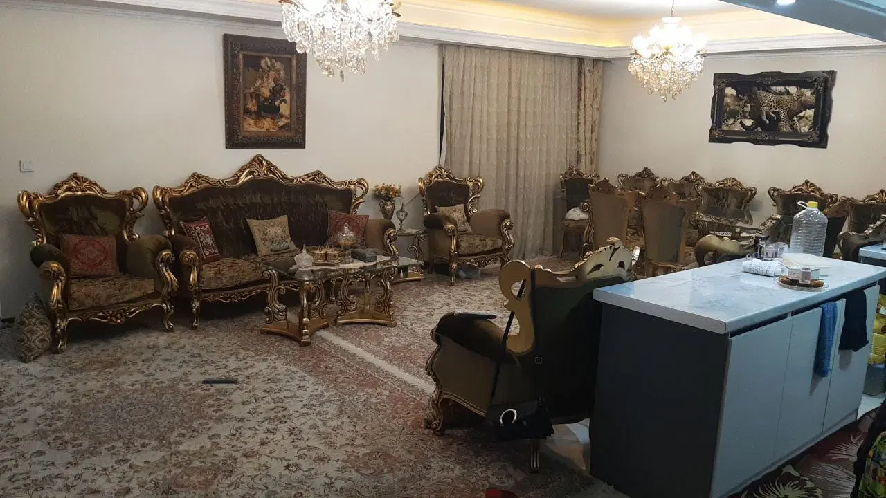 آپارتمان ۱۱۵ متری سه خوابه